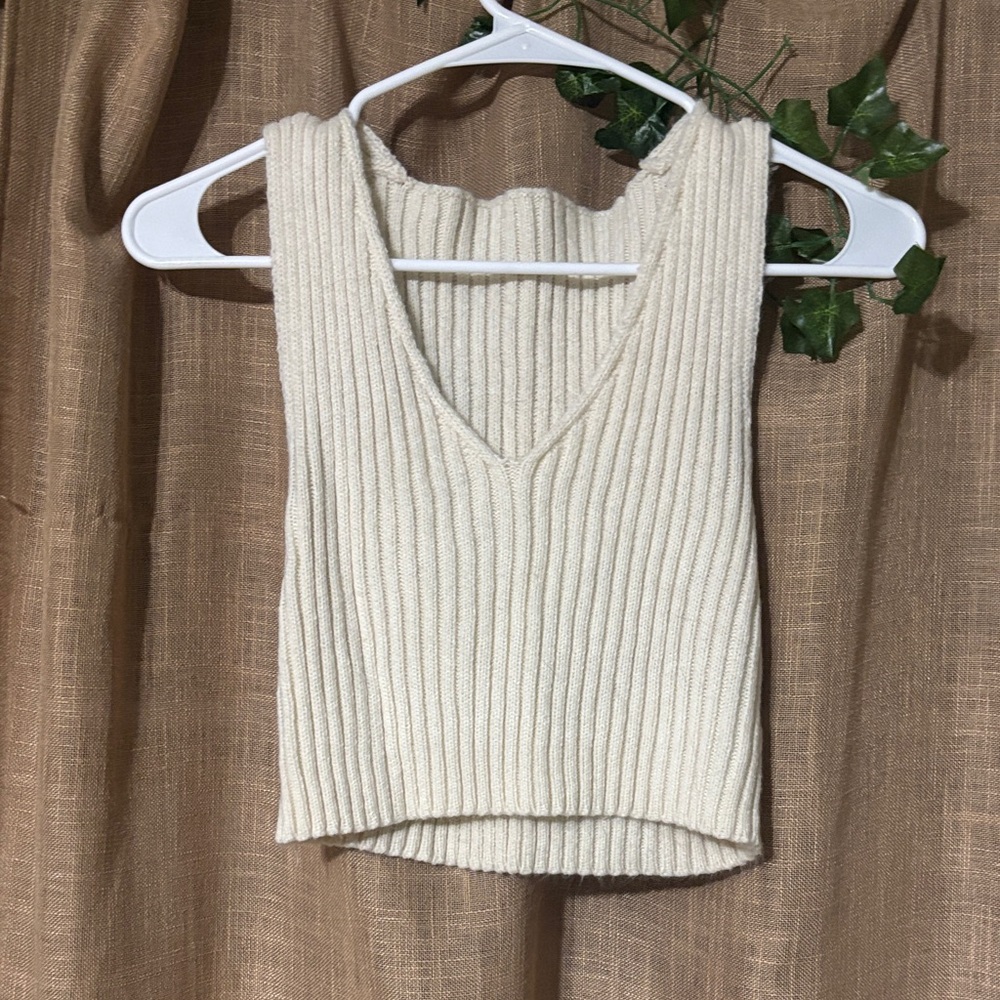 Elegant Cream Ribbed Knit Tank Top